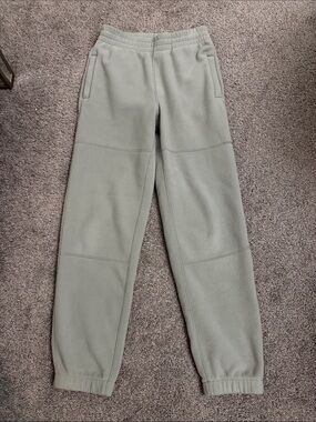 TNA Sage Green Fleece Joggers size xs with pockets